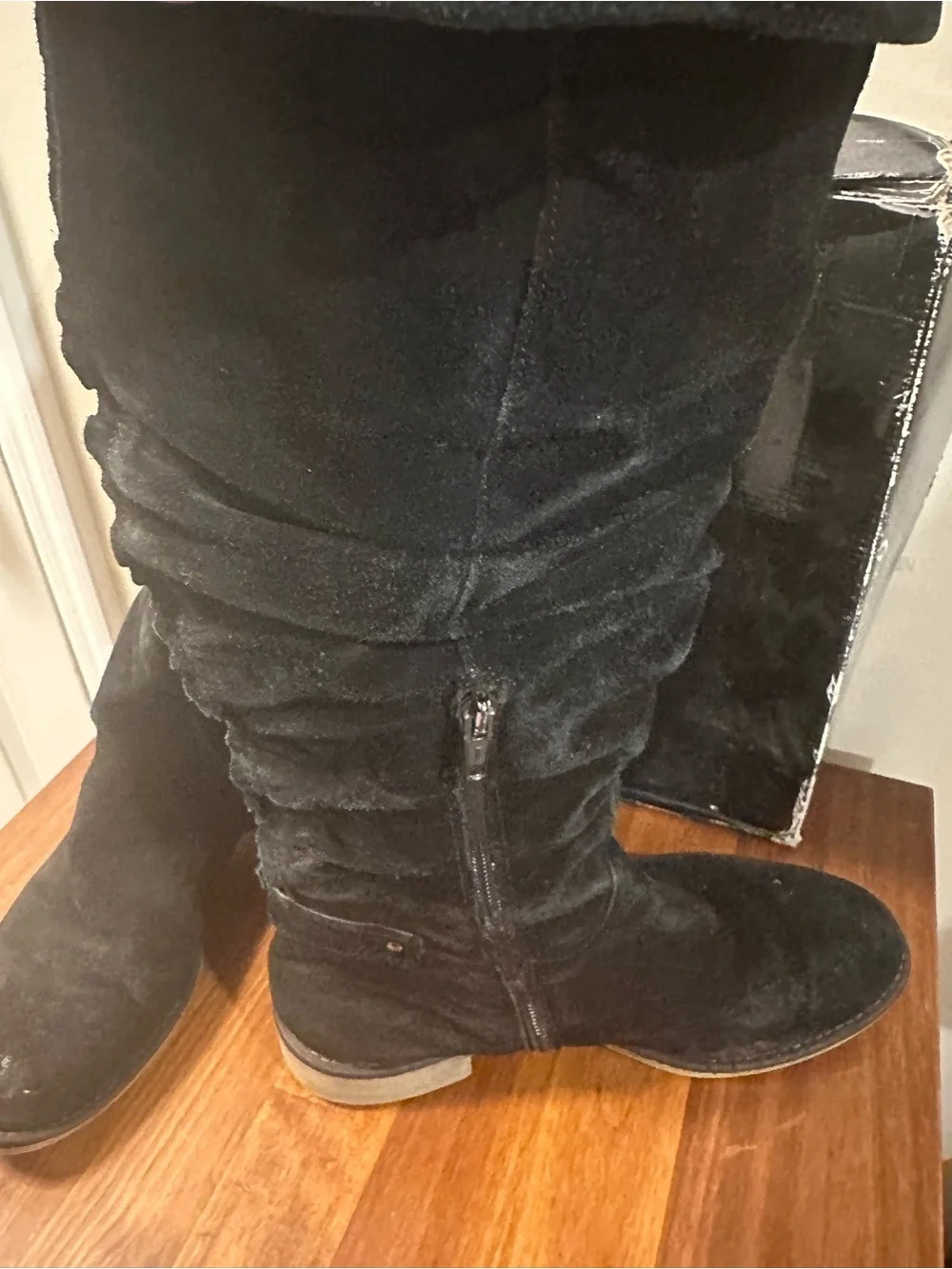 Boutique 9 Nine West Black Suede Boots BTNIXXA Size 8 with Box